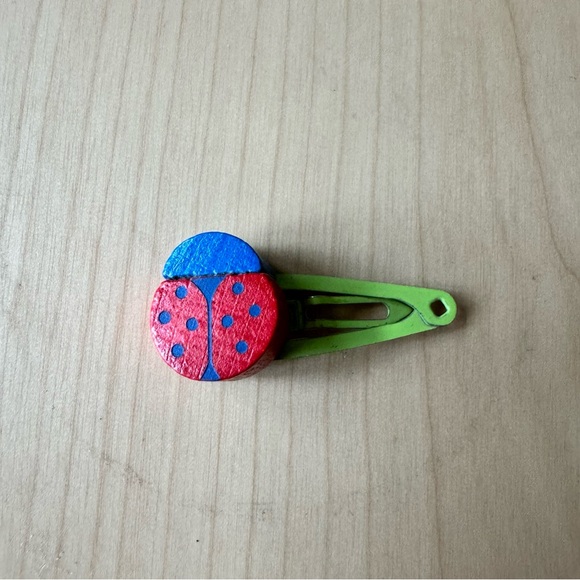 Free with purchase - Kids hair clip ladybug - Picture 1 of 3
